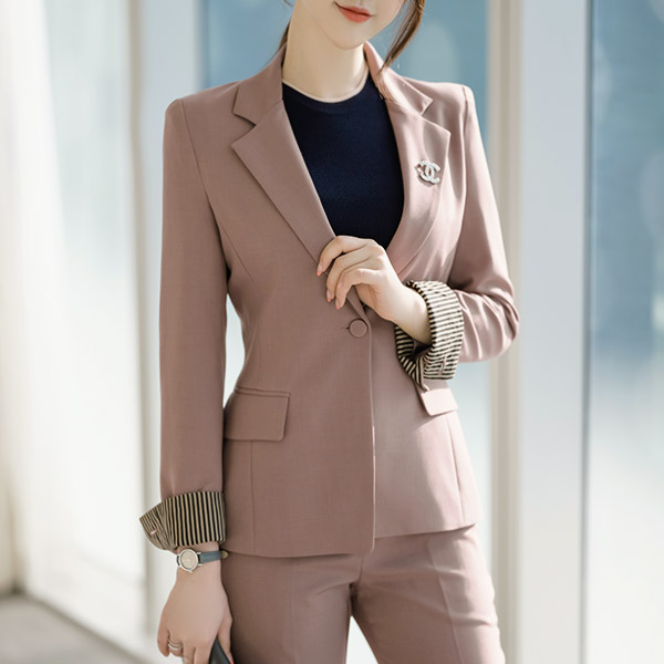 jk976 세련된 오피스걸 아우라를 선사할 베이직 슬림 실루엣 배색 소매 자켓 jacket