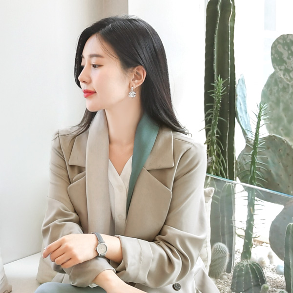 ac4144 배색 컬러블록으로 간결한 디자인의 정사각형 스카프 scarf