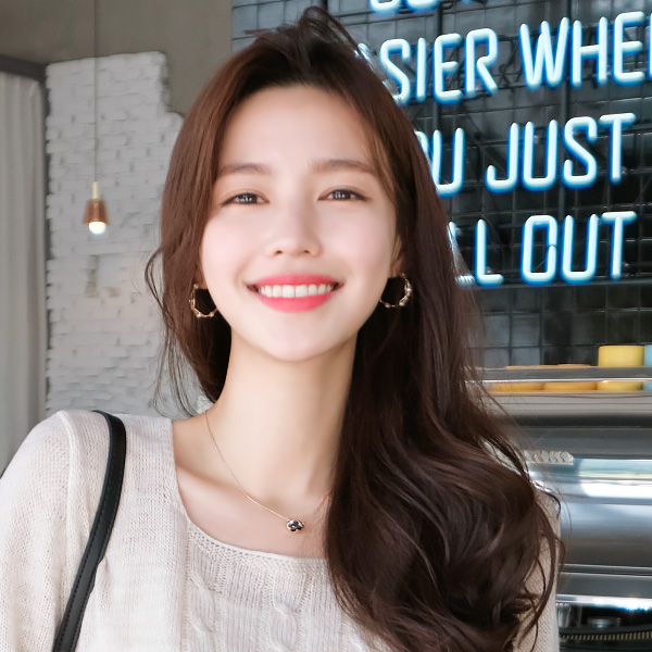 ac4146 페미닌함에 유니크함을 더한 진주볼 포인트 링 이어링 earring