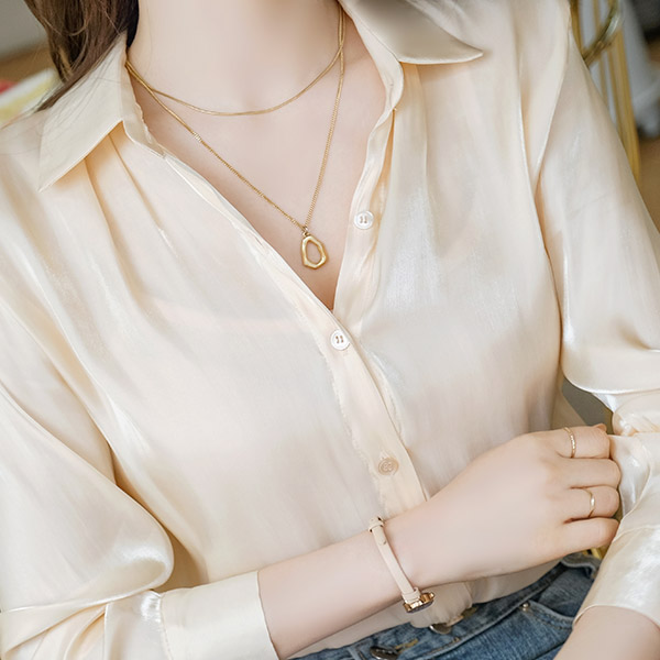 ac4154 감각적인 무드로 완성된 골드 팬던트 레이어드 네크리스 necklace