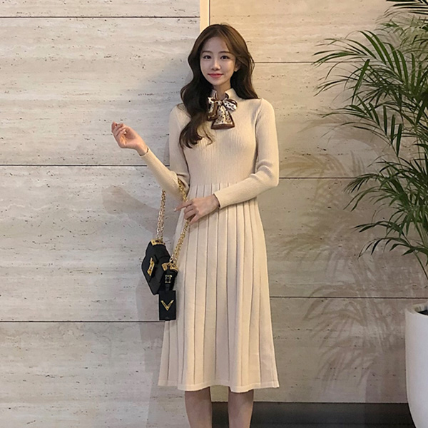 op7876 러블리한 도트 스카프 세트 구성의 골지니트 롱 드레스 dress