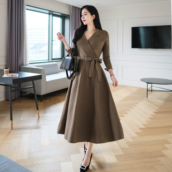 op7930 리본 스트랩 구성의 롤업 포인트 카라 니트 원피스 dress