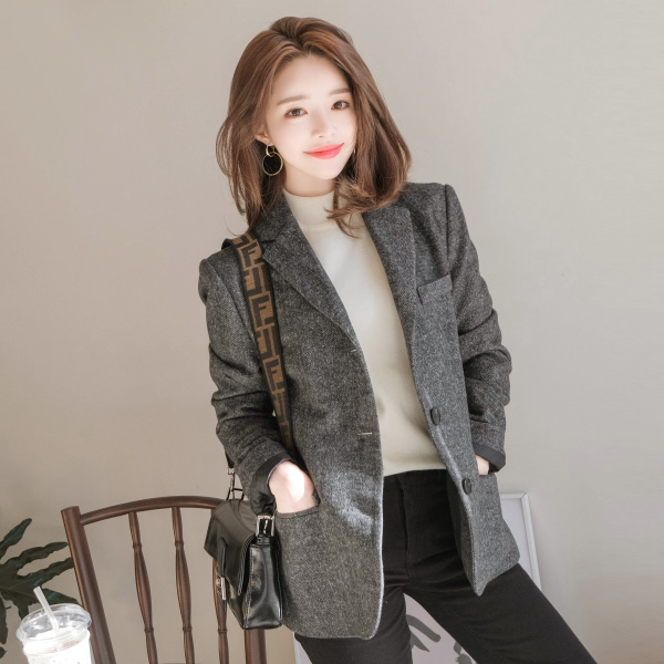 jk1028 부드러운 울혼방 소재의 슬림핏 헤링본 자켓 jacket