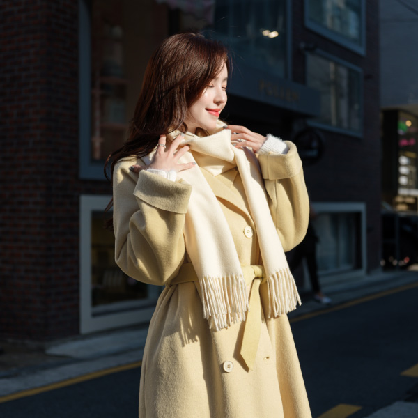 ac4200 소프트한 캐시미어 터치감과 라벨 포인트의 프리미엄 수술 롱 머플러 muffler