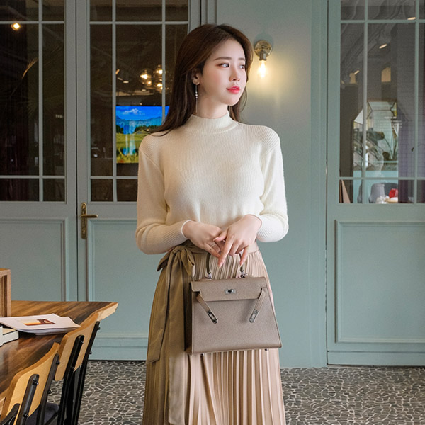 nt1934 보드라운 촉감의 반하이넥 퍼프 니트티 knit