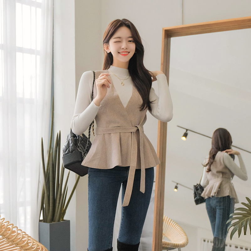 [울함유] 쫀득한 골지 반하이넥 울 니트탑과 앙고라 터치감의 V넥 밑단 훌 뷔스티에 세트 vest set 벚꽃룩