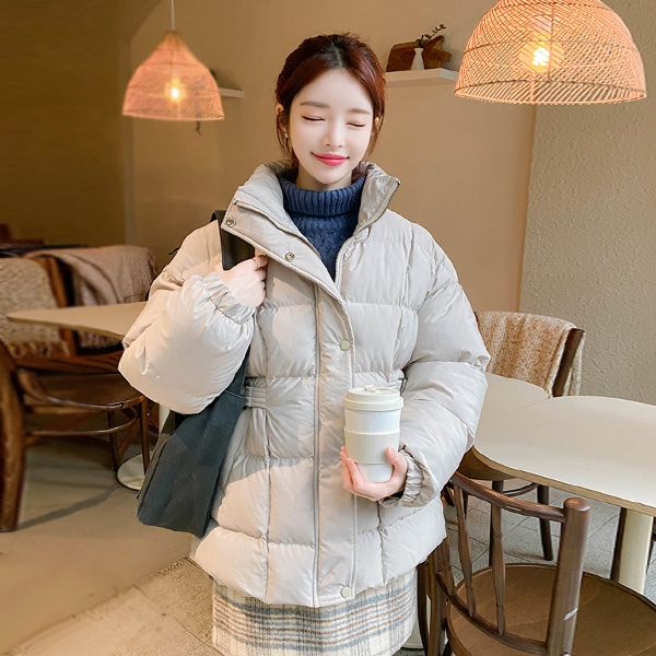 jp260 양사이드 벨티드장식 포인트 하이넥 숏패딩 jumper