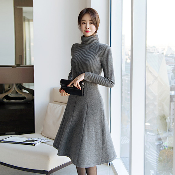 op8152 페미닌 실루엣의 폴라넥 플레어 니트 골지 원피스 dress