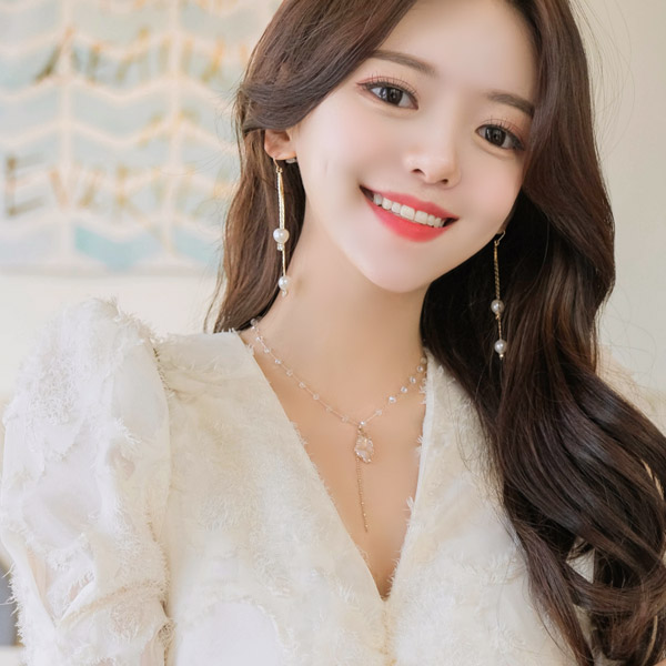 ac4307 은은한 크리스탈 볼 디자인의 팬던트 드롭 네크리스 necklace