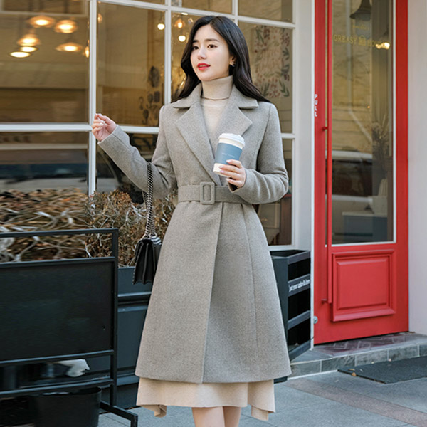 ct1132 여성스러운 A라인 실루엣과 벨트 세트 구성의 누빔 안감 겨울코트 coat