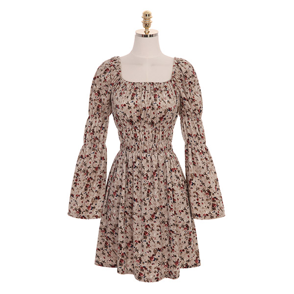 op8278 로맨틱한 플라워 패턴으로 감성을 더한 스모크 플레어 미니 원피스 dress