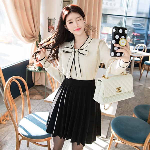 op8321 플리츠 미니 스커트와 배색 리본 포인트의 니트탑 투피스 세트 two piece set