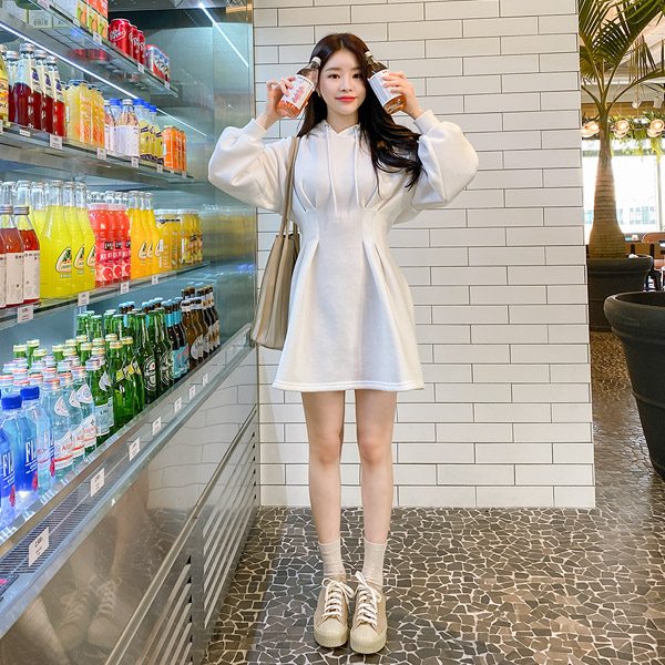 op8327 귀여운 아방핏 디자인의 속기모안감 퍼프소매 후드미니원피스 dress