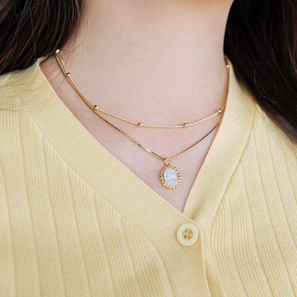 ac4339 엔틱한 무드의 자개 펜던트 레이어드 볼 네크리스 necklace