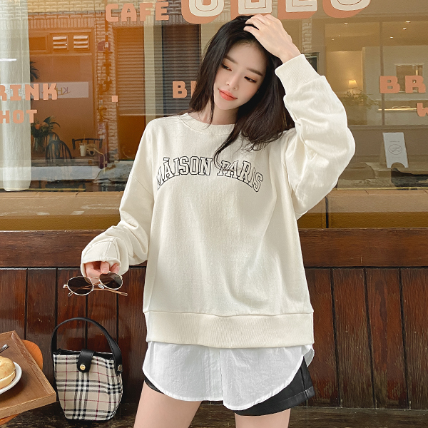 ts1907 셔츠를 레이어드한 듯 감각적인 밑단 디테일의 레터링 맨투맨 tee