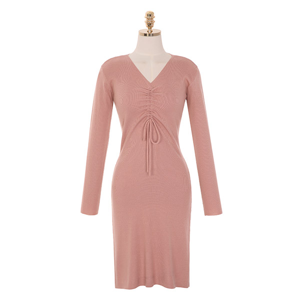 op8512 셔링과 브이넥이 여성스러운 무드를 선사해드리는 미니 원피스 dress