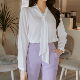 깔끔한 리본타이 스카프 장식으로 세련된 베이직 쉬폰 블라우스 blouse