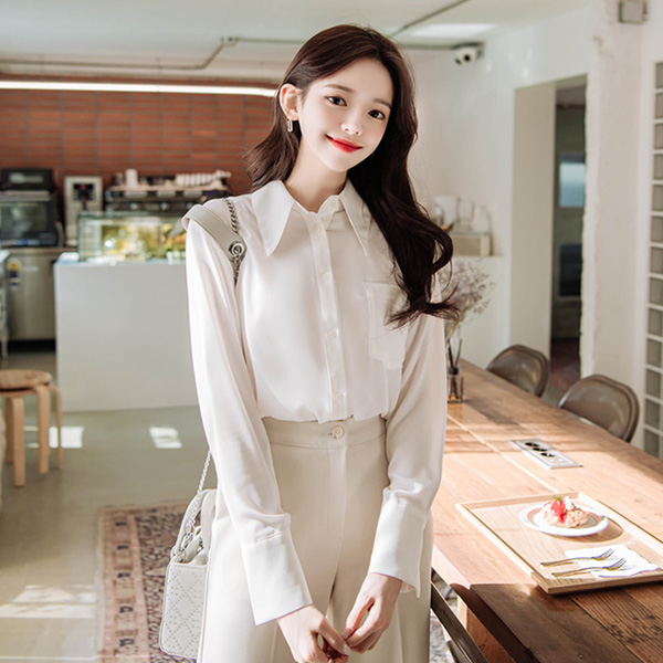 bs4938 세련된 와이드 포인티드 카라가 돋보이는 원포켓 셔츠 블라우스 blouse