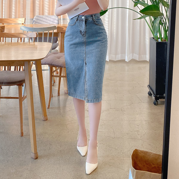 sk4025 미디 기장으로 청순 데일리로 연출되는 퍼펙트한 핏의 슬릿 데님 스커트 skirt