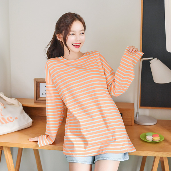 ts1987 루즈한 핏감의 화사한 컬러 스트라이프 패턴 티셔츠 tee
