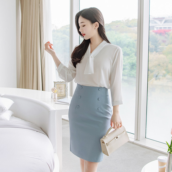 bs5110 진주 브로치와 스카프 장식의 7부소매 쉬폰 타이 블라우스 blouse