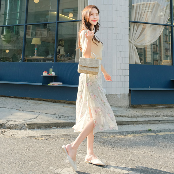 sk4115 여리여리 화사하고 청순한 플라워패턴의 슬릿 쉬폰 롱스커트 skirt