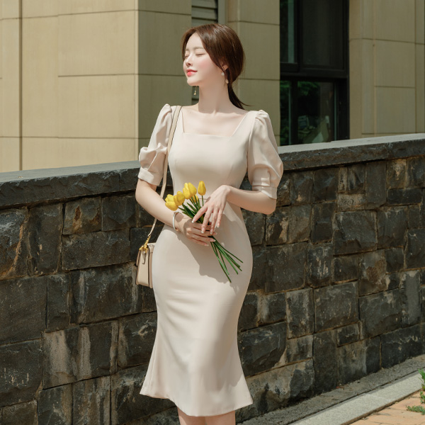 op9107 명불허전 머메이드 라인의 어깨 퍼프 스퀘어넥 롱 원피스 dress
