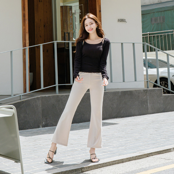ps2193 슬림하게 핏되고 쫀쫀한 착용감의 부츠컷 데일리 밴딩 팬츠 pants