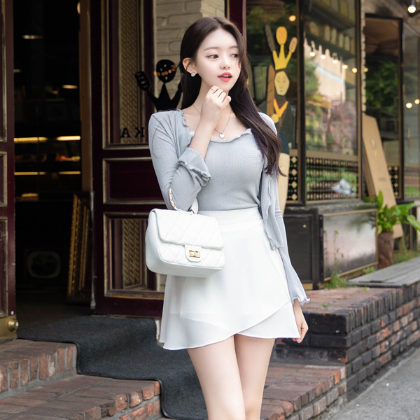 여리여리 사랑스러운 꽃잎라인의 바지안감 레이어드 여름 미니랩스커트 skirt