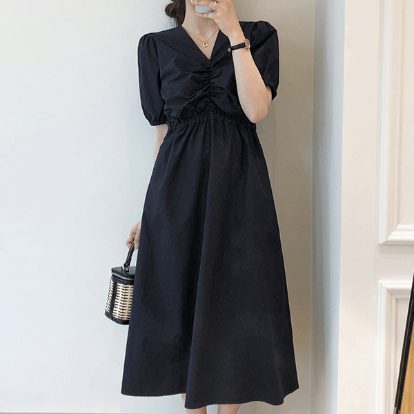 op9423 중앙 셔링 디테일로 포인트를 준 퍼프 롱 원피스 dress