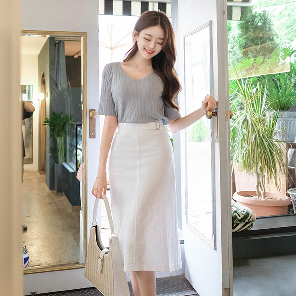 sk4210 세련된 무드로 즐기기 좋은 버클 린넨 슬릿 롱스커트 skirt