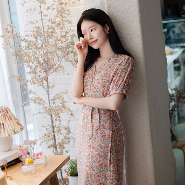 op9436 예쁨 가득한 플라워패턴으로 완성된 랩 디자인의 롱원피스 dress