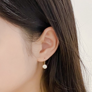 심플 베이직한 디자인으로 데일리하게 착용하기 좋은 진주 드롭 이어링 earring
