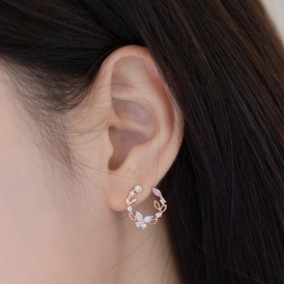 ac4590 월계관 쉐입으로 청초함과 아름다움을 담은 큐빅이어링 earring