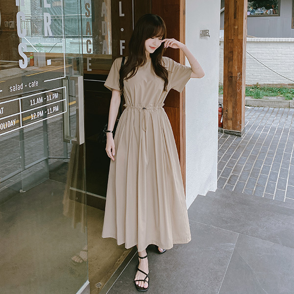op9637 쾌적한 소재감과 허리스트링 포인트의 A라인 반팔 롱 원피스 dress