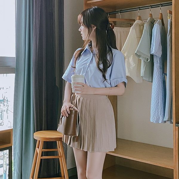 sk4238 걸리쉬한 무드로 완성된 플리츠 디자인의 백밴딩 A라인 미니 스커트 skirt