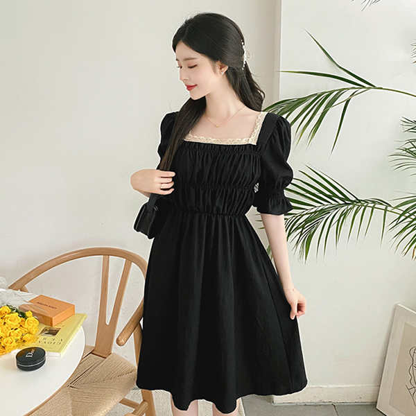op9644 레이스트리밍 포인트 스퀘어넥 스모크밴딩 미디롱 플레어원피스 dress