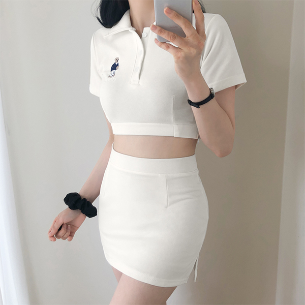 op9678 귀여운 테디 자수가 새겨진 크롭티, 스커트 구성의 투피스 세트 two piece set