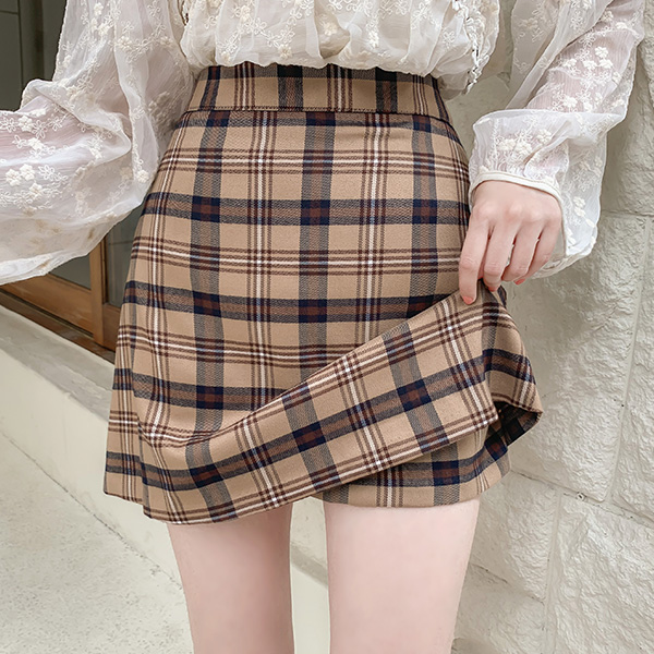 감각적인 체크 배색의 세미 A라인 밴딩 미니 큐롯 숏팬츠 skirt