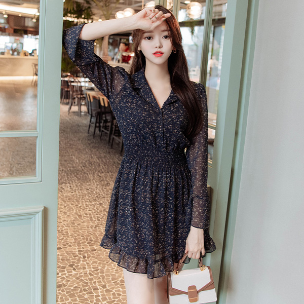 걸리쉬한 카라넥 디자인의 잔꽃패턴 스모크밴딩 요루쉬폰 미니원피스 dress 벚꽃룩