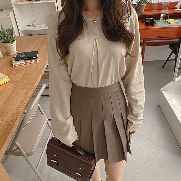 bs5456 내추럴한 감성의 핀턱 포인트 라운드넥 베이직 긴팔블라우스 blouse