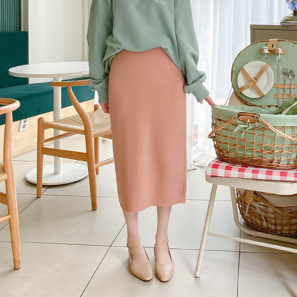 sk4318 부드러운 컬러구성의 탄탄한 밴딩 미디기장 니트 스커트 skirt
