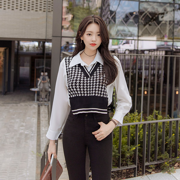 bs5497 하운드투스 체크 패턴 니트베스트와 셔츠를 조합한 유니크 배색 블라우스 blouse