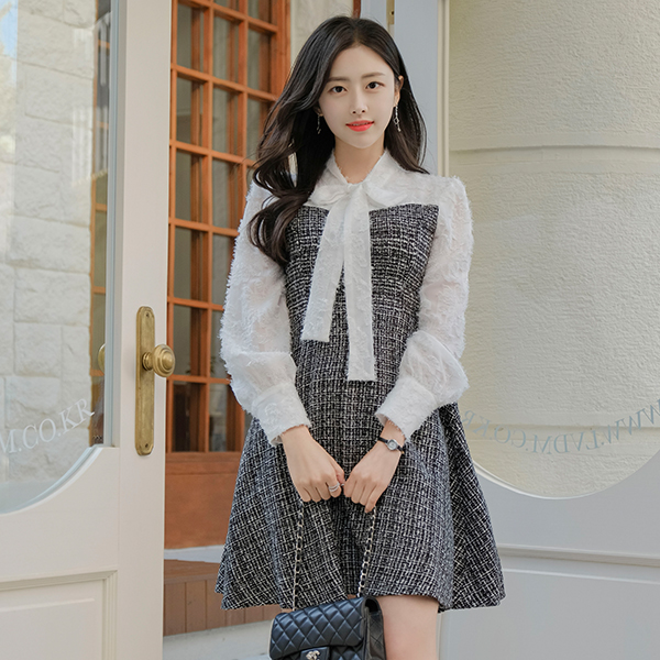 op10023 여리한 날개사와 고급스러운 트위드로 완성된 리본 타이 배색 A라인 미니원피스 dress