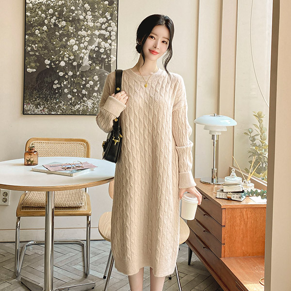 op10067 폭닥함 가득한 꽈배기패턴 일자핏 라운드넥 소트프 롱 캐시미어 니트원피스 dress