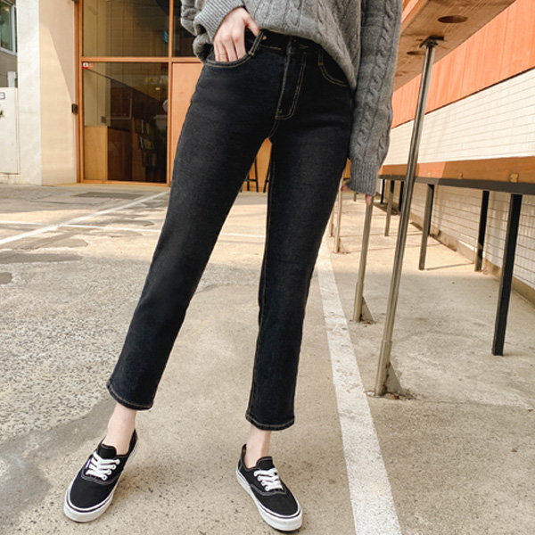 ps2446 아담녀들을 위한 기모안감 슬림 일자 9부 블랙 데님진 pants