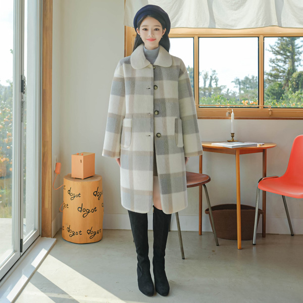 ct1255(A) 네오프렌같이 폭닥하고 부드러운 패브릭의 싱글카라 체크 퍼코트 coat