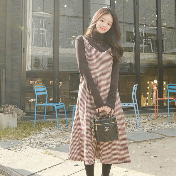 op10243 겨울 무드가 느껴지는 로맨틱한 체크 패턴의 울 혼방 뷔스티에 플레어 롱원피스 dress