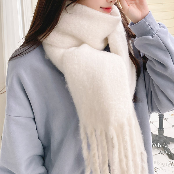 ac4821 보송보송 따뜻하고 부드러운 헤어기가 느껴지는 수술 베이직 롱 머플러 muffler