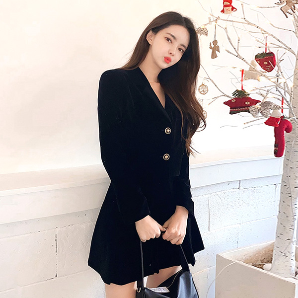 jk1340 유니크한 무드가 느껴지는 벨벳 크롭 자켓 jacket